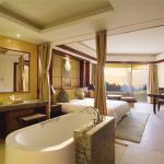 King Room with Garden View